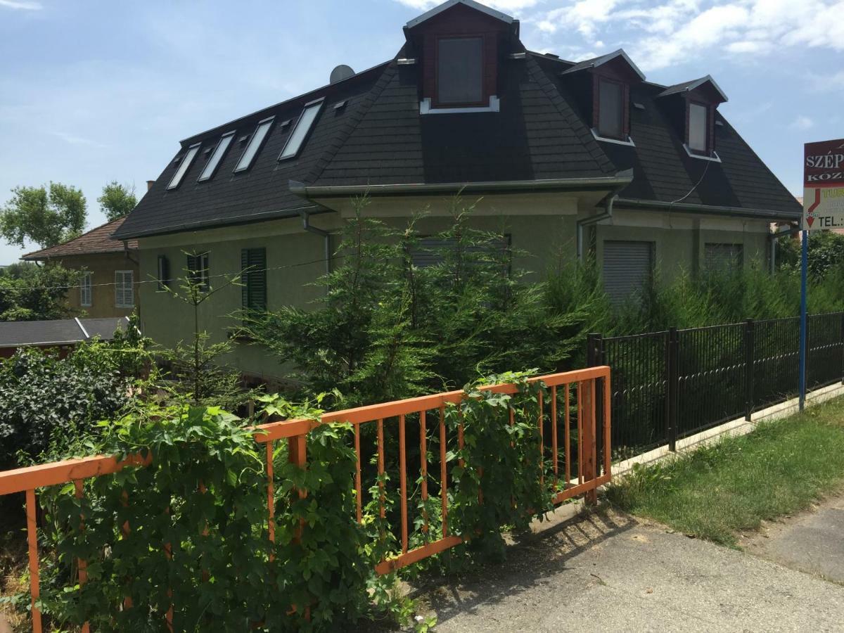 Paros Fahaz Lägenhet Balatonföldvár Exteriör bild